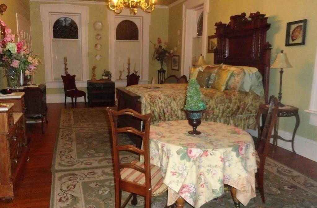 Baert Baron Mansion Bed & Breakfast Zeeland Exterior foto